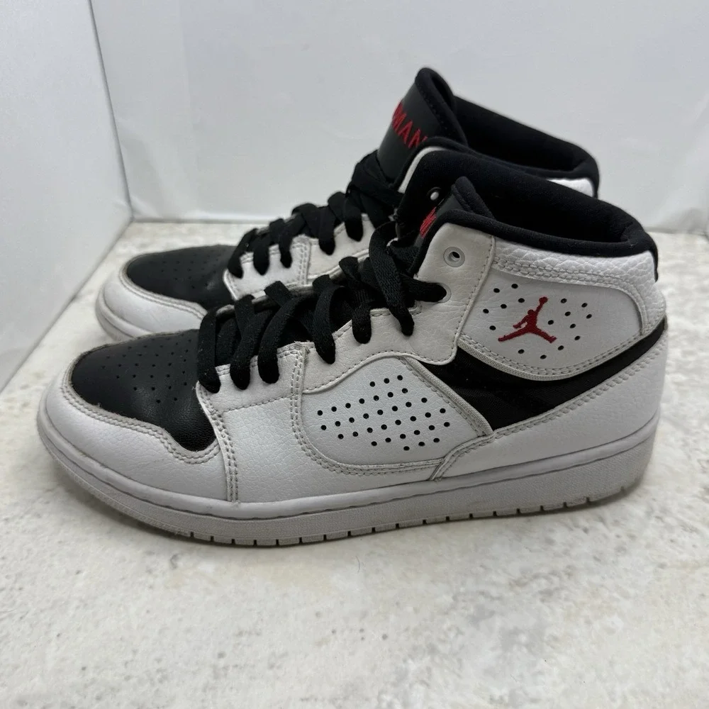 Jordan Access Mid White Black Gym Red Sneakers AV7941-101 Youth Size 7Y